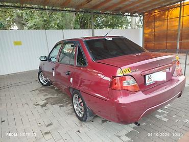 Daewoo Nexia: 2010 г., 1.5 л, Механика, Бензин, Седан