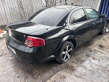 Geely: Geely : 2010 г., 2.4 л, Механика, Бензин, Седан — 3