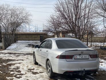 грузовое авто в аренду: Honda Accord: 2003 г., 2 л, Типтроник, Бензин, Седан