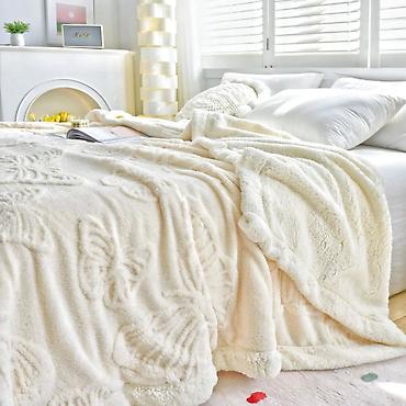 Ćebad i pokrivači: Prekrivač za krevet sa 2 jastučnice – moderni prošiveni set - Dizajn — 49