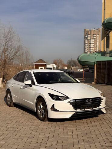 Hyundai: Hyundai Sonata: 2021 г., 2 л, Автомат, Газ, Седан — 3