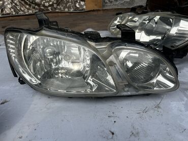 corolla runx: Передняя правая фара Mitsubishi 2001 г., Б/у, Оригинал, Япония