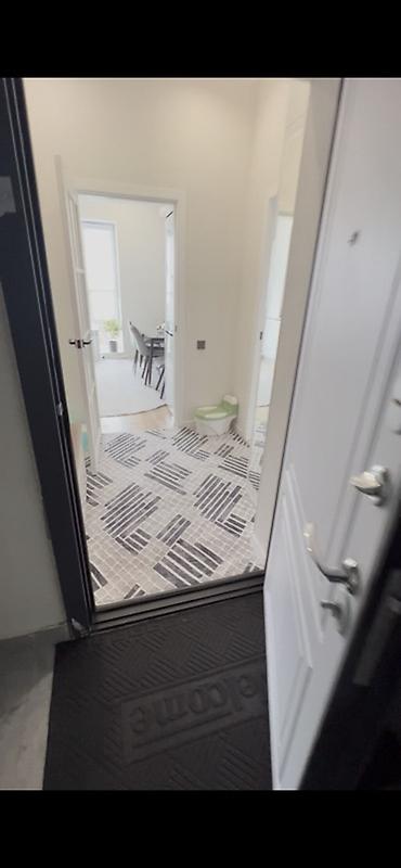 Продажа квартир: 1 комната, 33 м², 4 этаж, Дизайнерский ремонт — 2