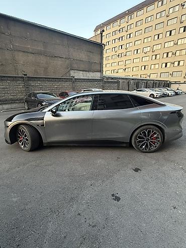 geely m: Zeekr 007: | 2024 г. Седан — 5