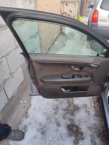 Унаа: Audi A4: 2000 г., 2 л, Кол менен иштөөчү, Бензин, Седан — 5