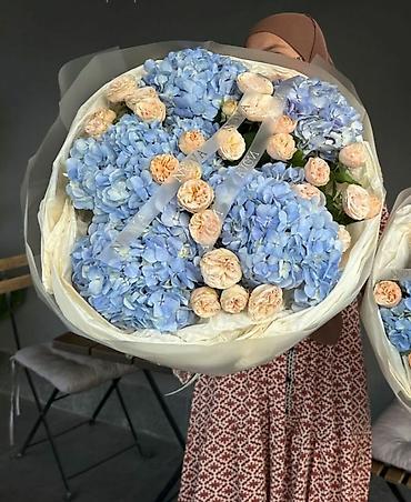 Букеты из живых цветов: Голландские розы оптом и в розницу — 10