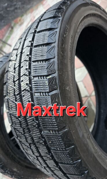зимние шины 15 размер: Шины 235 / 45 / R 18, Зима, Комплект, Maxtrek