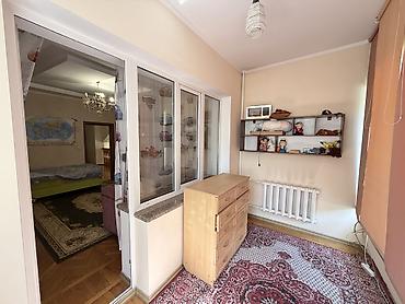 Долгосрочная аренда домов: 600 м², 6 комнат и более, Киргизия 1 — 12