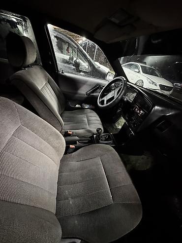 корбиратор: Volkswagen Passat: 1989 г., 1.8 л, Механика, Седан — 6