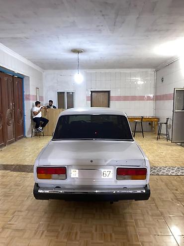 bmw e39 satilir: Mator sat kım. mosta. sese yox. masın ılı. 2004 bez nomur — 1