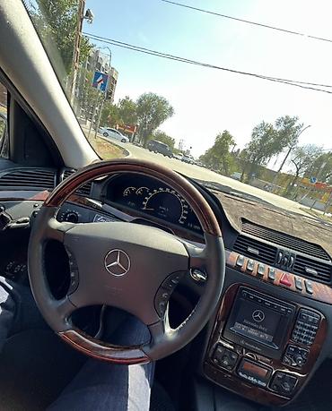 byd e9 1: Mercedes-Benz S-Class: 2004 г., Седан — 4