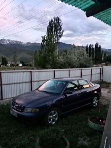 аванте 1: Audi A4: 1999 г., 1.8 л, Механика, Бензин