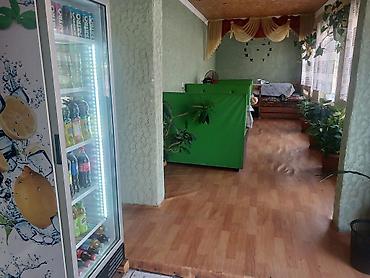 Продажа ресторанов, кафе: Продаётся действующее кафе с земельным участком 10 соток. - Отдельно — 5