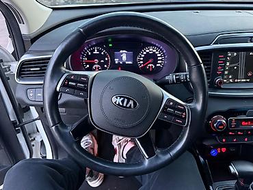 Kia: Kia Sorento: 2020 г., Кроссовер — 18