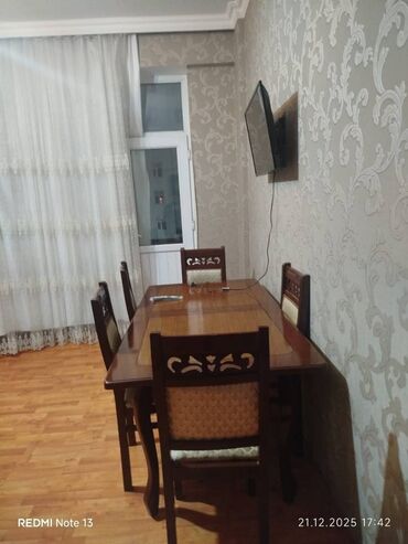 Uzunmüddətli kirayə mənzillər: Xaqlar metrosu yanınında mənzil kirayə verilir. Mərtəbə 16/4. Ümumi — 1