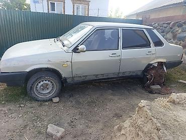 ВАЗ (ЛАДА): Сатылат дивигател нету только. коробка по документу только — 6