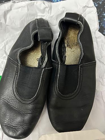 Rəqs ayaqqabıları: Qara rəngli rəqs/ritmika üçün yumşaq dəridən slip-on ayaqqabı 36 — 1
