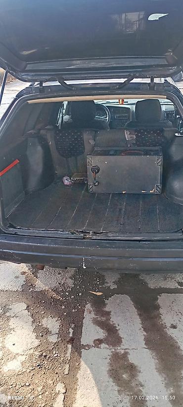 Volkswagen: Volkswagen Passat Variant: 1993 г., 2 л, Механика, Бензин, Универсал at lalafo.kg — 14 Volkswagen: Volkswagen Passat Variant: 1993 г., 2 л, Механика, Бензин, Универсал — 14