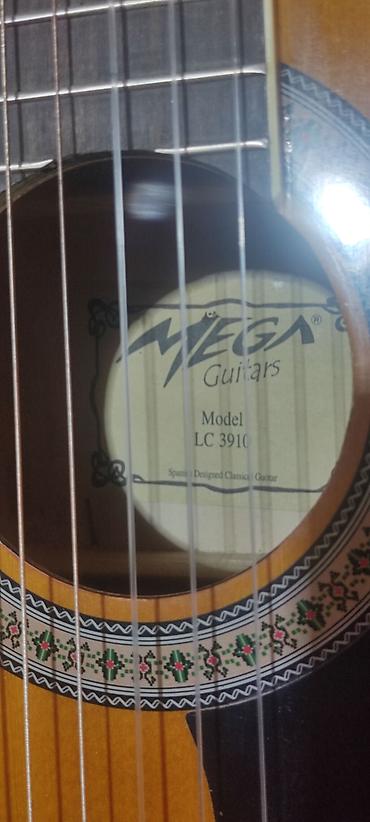 gitara: MEGA Guitars LC 3910 elektro-klasik gitara - Korpus: klassik forma — 3