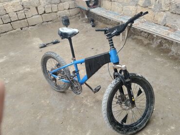 aurus bicycle: Yeni Şəhər velosipedi Ünvandan götürmə