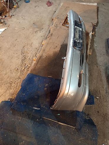 ceşqa buferi: Ön, Mercedes-Benz 202, 2000 il, Almaniya, Ünvandan götürmə — 2