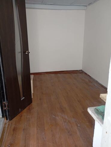 Долгосрочная аренда домов: 12 м², 1 комната, Забор, огорожен