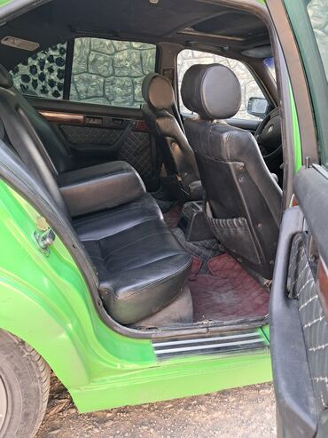 BMW: BMW 5 series: 2 l | 1990 il Sedan — 5