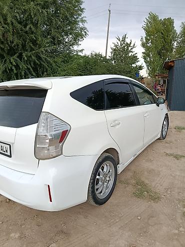 Toyota: Toyota Prius: 2013 г., 1.8 л, Вариатор, Гибрид, Универсал — 7