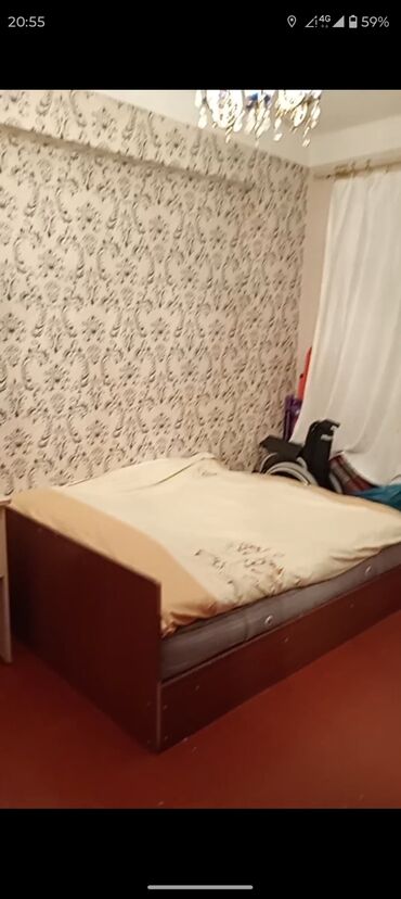 Uzunmüddətli kirayə mənzillər: Salam. komunal daxil 220 azn. tek xanim axtarilir. otaqda tek qalacaq