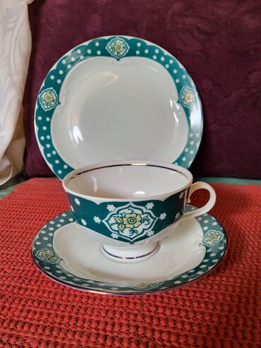 Kuhinjski setovi: Set memacki porcelan Lettin 70te. Set perfektan. pozlata — 2