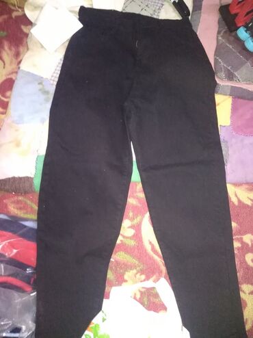 джинсы на 13 лет: Джинсы и брюки, цвет - Черный, Новый