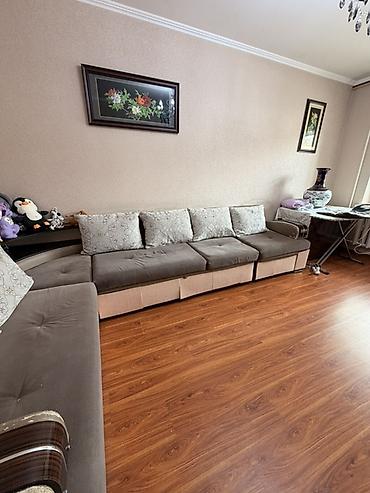 sofa: Угловой диван, C подушками — 3