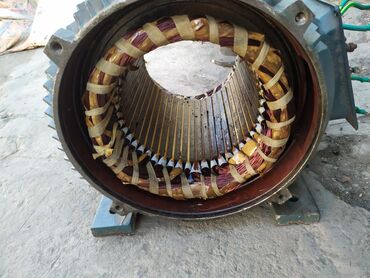 Другие товары для дома: Продаю электродвигателя 3квт 3000 об, 2.2 кВт 1.5 кВт 1.1 кВт 4 — 7