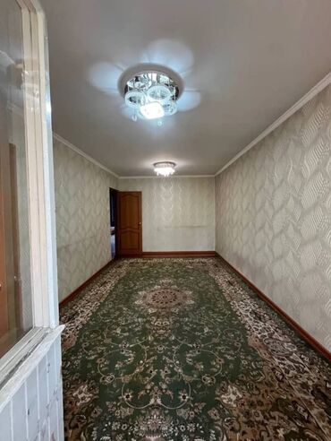 номера в иссык куле: 4 комнаты, 86 м², 104 серия, 4 этаж, Косметический ремонт