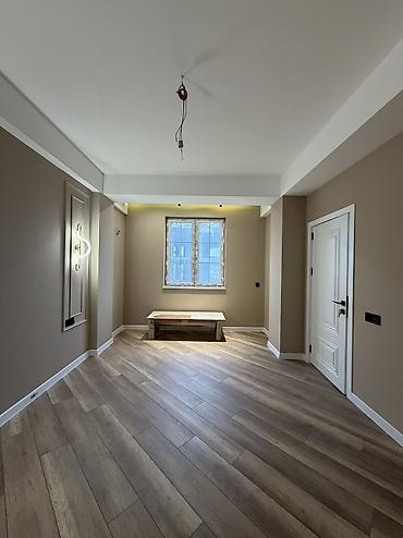 qobuda ev satilir: 3 otaqlı, Yeni tikili, 71 kv. m — 1
