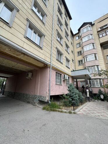 Продажа квартир: 3 комнаты, 100 м², Индивидуалка, 1 этаж, Косметический ремонт