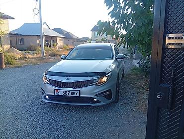 пистолет с глушителем: Kia K5: 2019 г., 2 л, Газ, Седан — 2