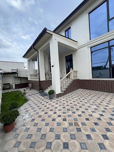 6 микрорайоне: Продается просторный 6 комн. дом 250 кв. ЖМ Кок Жар В шикарной локации — 1