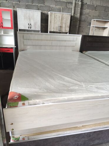 Двуспальные кровати: Новые двуспальные кровати
1.5 на 2 — 6