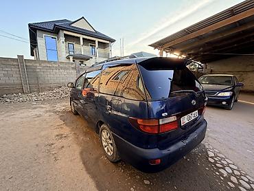 марсель: Toyota Estima: 2002 г., 2 л, Механика, Дизель, Минивэн — 4