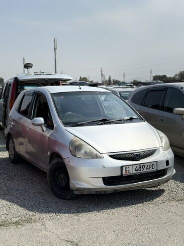 дом обмен на авто: Honda Fit 1.3 2003 Технический состояние идеальное Кости целые (не