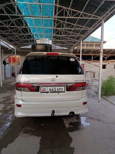 дэу матиз бу бишкек: Белый минивэн Toyota Estima с вместительным салоном и багажником