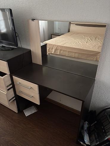 silver kitchen: Спальный гарнитур в современном стиле, цвет сочетания дуб — 3