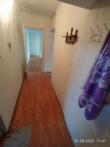 квартира барбы: 2 комнаты, 46 м², 104 серия, 3 этаж, Старый ремонт