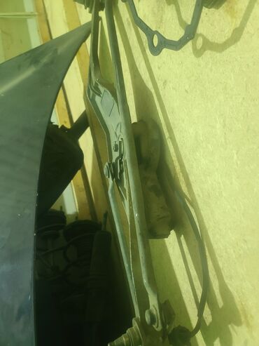 автозапчасти на опель вектра б: Айнек тазалагычтардын трапециясы BMW, Колдонулган