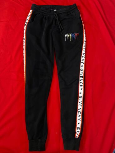 nike trousers: Givenchy, S (EU 36), bоја - Crna