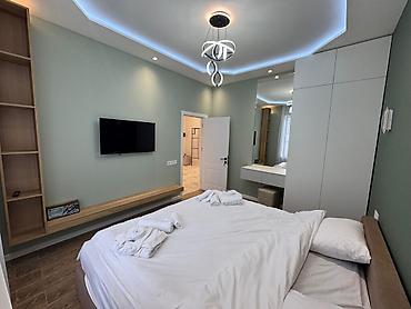 villa sekilleri: 240 kv. m, 5 otaqlı, Hovuzlu, İnternet, Kanalizasiya, Qaz — 3
