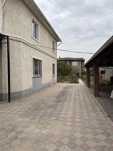 Үйлөрдү ижарага берүү: 150 м², 4 бөлмө, Жаныбарлары жок — 4