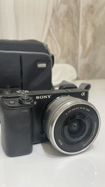 sony cyber shot dsc hx300: Торг! уступлю! Продаю Sony a6300 Пробег 16 к Две батарейки