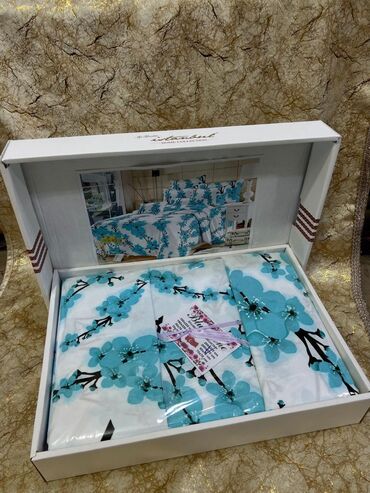 Rəflər, etajerkalar: Qızılı metal karkaslı mərmər naxışlı 2 və 3 mərtəbəli — 36